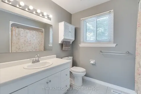 34 Hilltop Drive Caledon ON L7C 1H6