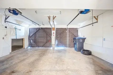 14 Albemarle Court Brampton ON L6Z 1R4