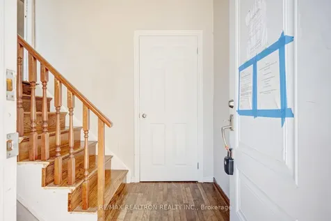 14 Albemarle Court Brampton ON L6Z 1R4
