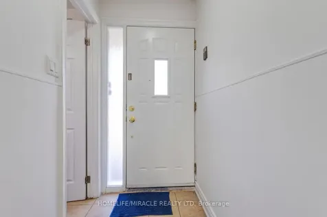 7450 Darcel Avenue Mississauga ON L4T 2X7