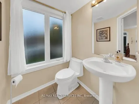 13 Mistycreek Crescent Brampton ON L7A 3E8