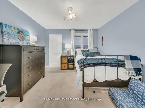 13 Mistycreek Crescent Brampton ON L7A 3E8