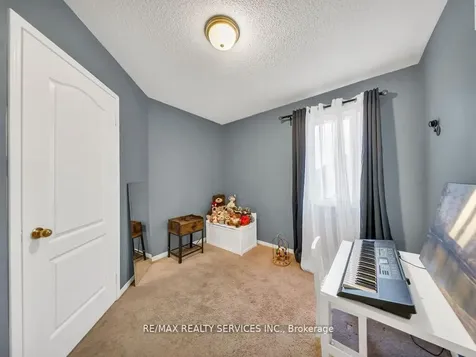 13 Mistycreek Crescent Brampton ON L7A 3E8