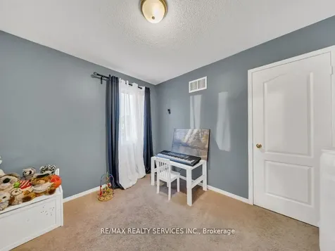 13 Mistycreek Crescent Brampton ON L7A 3E8