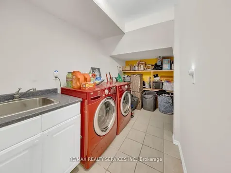 13 Mistycreek Crescent Brampton ON L7A 3E8