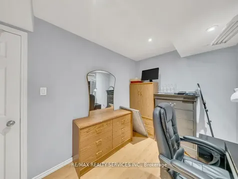 13 Mistycreek Crescent Brampton ON L7A 3E8