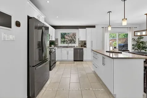 4263 Longmoor Drive Burlington ON L7L 5A2