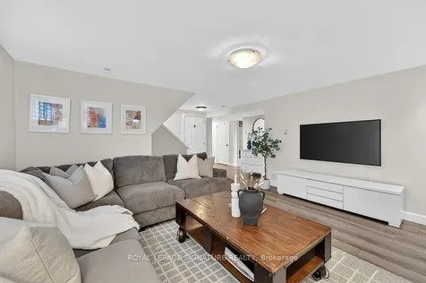 4263 Longmoor Drive Burlington ON L7L 5A2