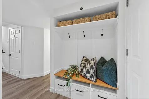 4263 Longmoor Drive Burlington ON L7L 5A2