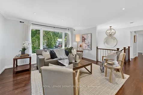 4263 Longmoor Drive Burlington ON L7L 5A2