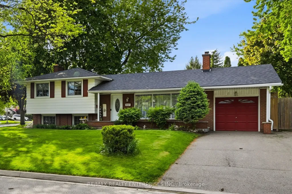 5187 Carousel Court Burlington ON L7L 3W7