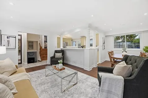 5187 Carousel Court Burlington ON L7L 3W7