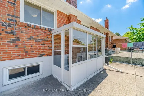 12 Picaro Drive Toronto ON M3N 2B5