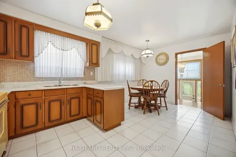 12 Picaro Drive Toronto ON M3N 2B5