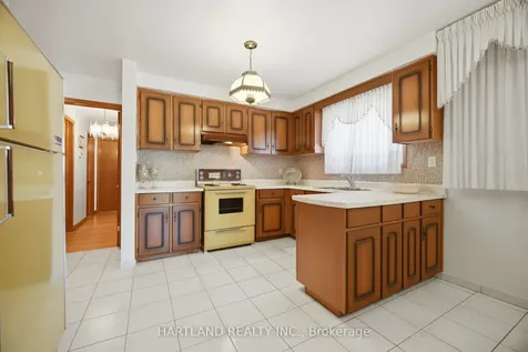 12 Picaro Drive Toronto ON M3N 2B5