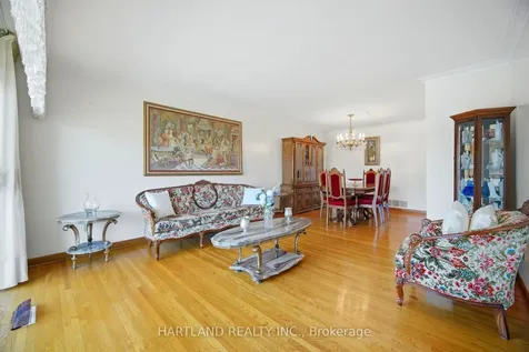 12 Picaro Drive Toronto ON M3N 2B5