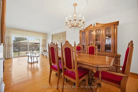 12 Picaro Drive Toronto ON M3N 2B5