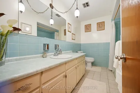 12 Picaro Drive Toronto ON M3N 2B5