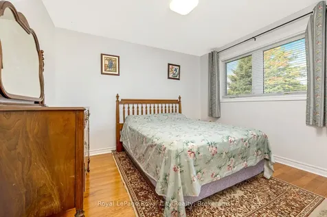 89 Joycelyn Crescent Halton Hills ON L7G 2S6