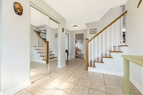89 Joycelyn Crescent Halton Hills ON L7G 2S6
