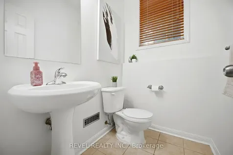 629 Porter Way Milton ON L9T 5W2