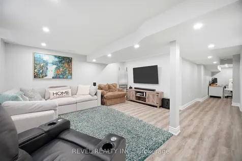 629 Porter Way Milton ON L9T 5W2