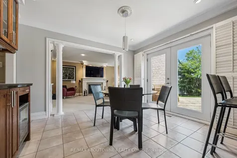 154 Howell Road Oakville ON L6H 5Z2