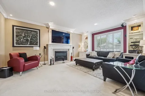 154 Howell Road Oakville ON L6H 5Z2