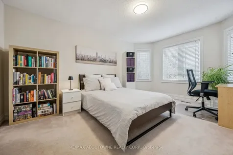 154 Howell Road Oakville ON L6H 5Z2