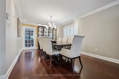 154 Howell Road Oakville ON L6H 5Z2