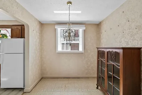 88 Edgecroft Road Toronto ON M8Z 2C3
