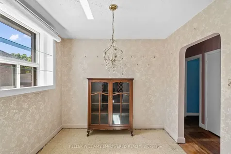 88 Edgecroft Road Toronto ON M8Z 2C3