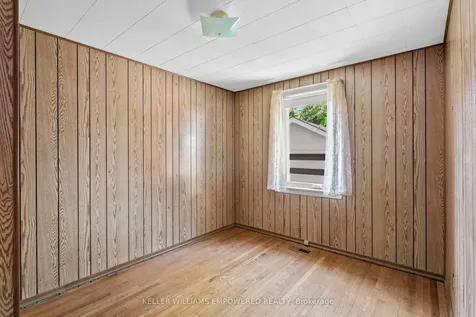 88 Edgecroft Road Toronto ON M8Z 2C3