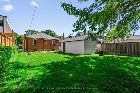 88 Edgecroft Road Toronto ON M8Z 2C3