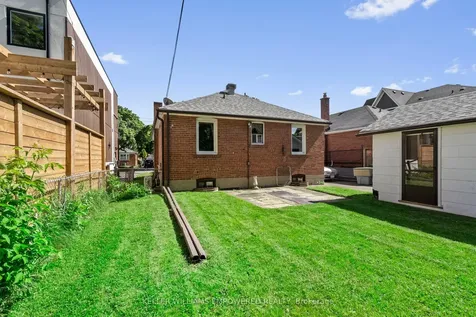 88 Edgecroft Road Toronto ON M8Z 2C3