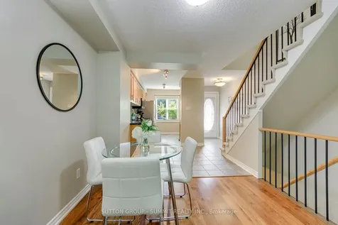 5865 Dalebrook Crescent Mississauga ON L5M 5X1