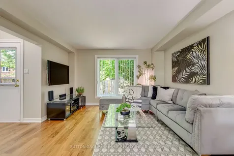 5865 Dalebrook Crescent Mississauga ON L5M 5X1