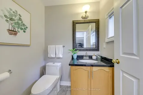 5865 Dalebrook Crescent Mississauga ON L5M 5X1