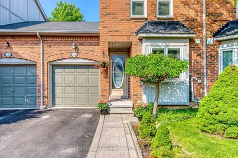 5865 Dalebrook Crescent Mississauga ON L5M 5X1