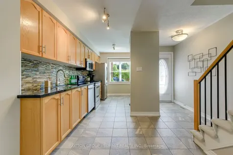 5865 Dalebrook Crescent Mississauga ON L5M 5X1