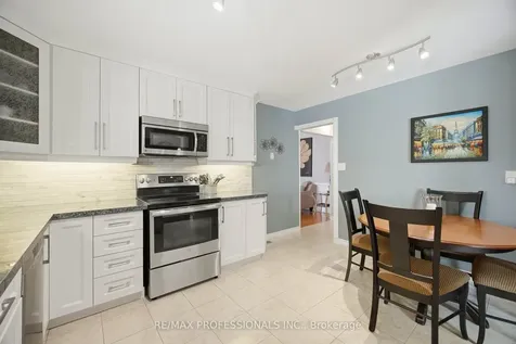 40 Braidwood Lake Road Brampton ON L6Z 1X6