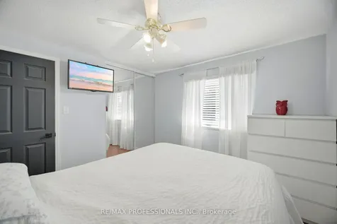 40 Braidwood Lake Road Brampton ON L6Z 1X6