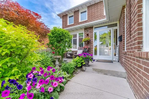 40 Braidwood Lake Road Brampton ON L6Z 1X6