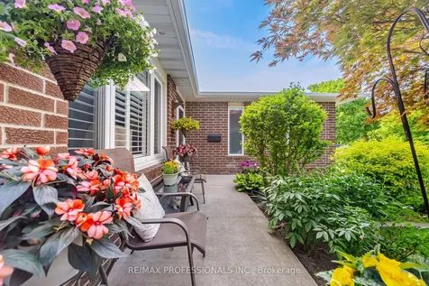 40 Braidwood Lake Road Brampton ON L6Z 1X6