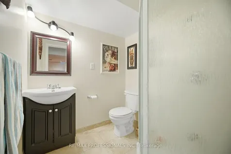 40 Braidwood Lake Road Brampton ON L6Z 1X6