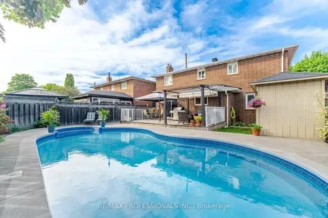 40 Braidwood Lake Road Brampton ON L6Z 1X6