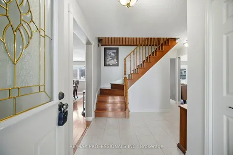 40 Braidwood Lake Road Brampton ON L6Z 1X6