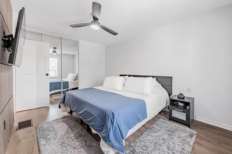 1055 Shawnmarr Road Mississauga ON L5H 3V2