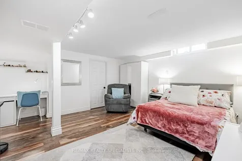 1055 Shawnmarr Road Mississauga ON L5H 3V2
