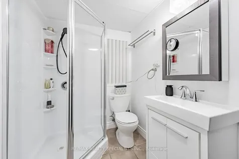 1055 Shawnmarr Road Mississauga ON L5H 3V2